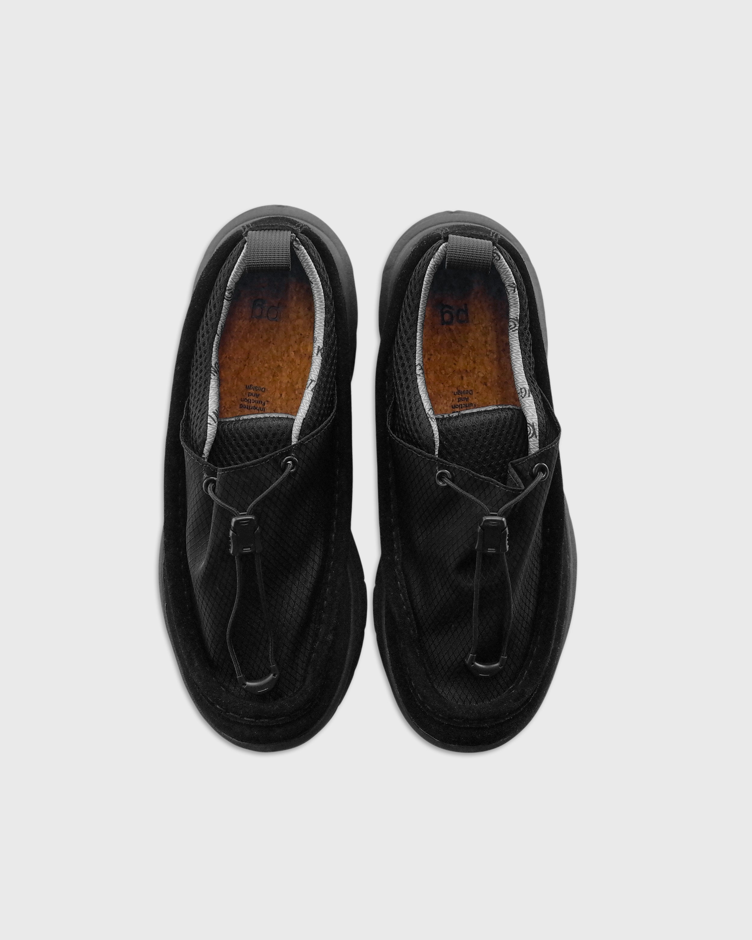 pg LOSTRIVER, Black – Keylime Tokyo