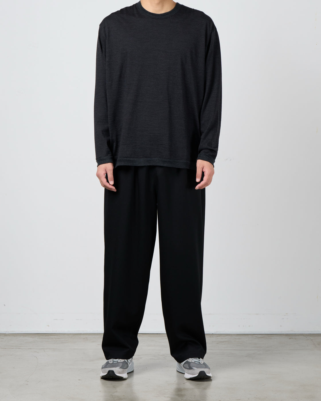 holk Wool Long Sleeve Tee, Charcoal