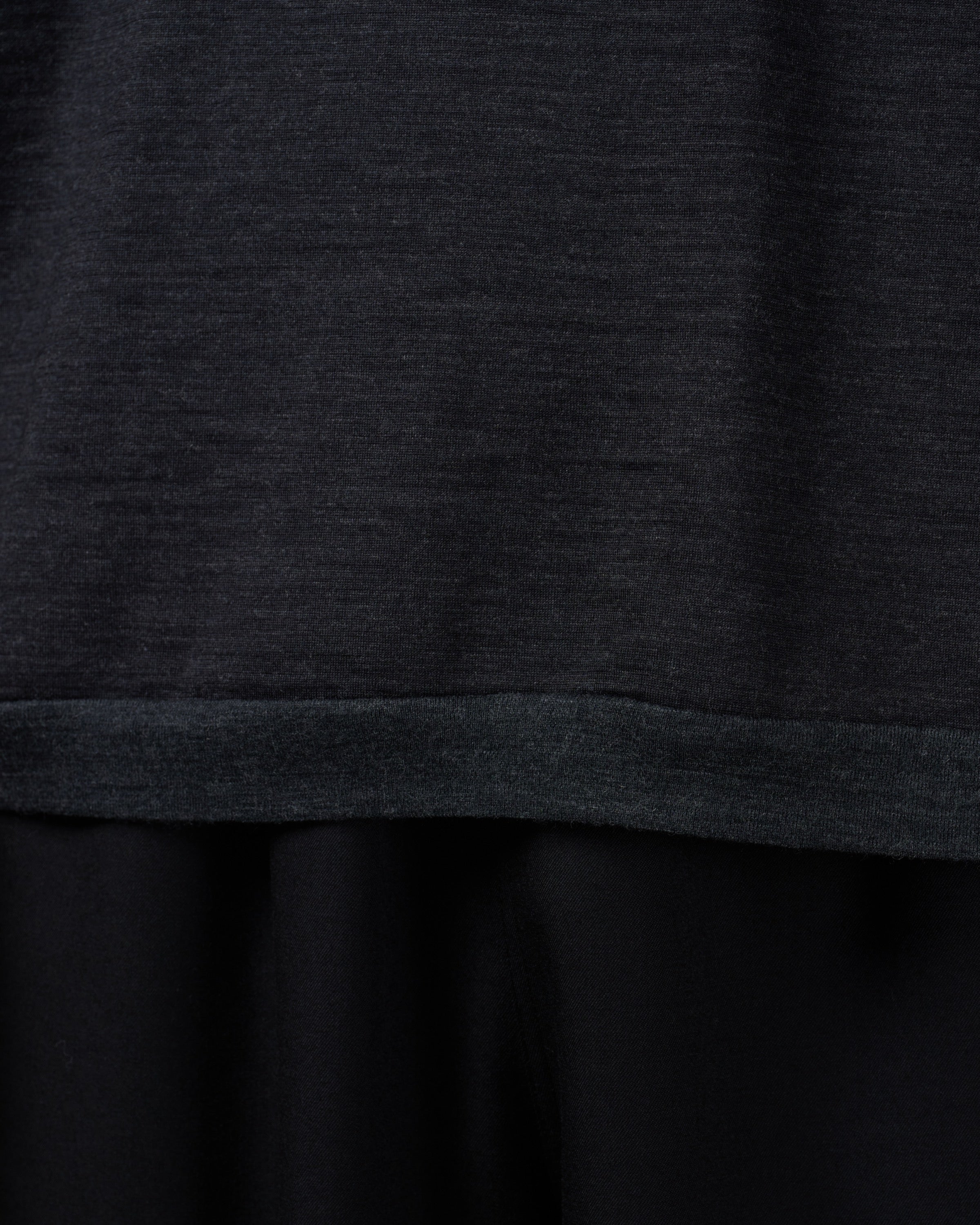 holk Wool Long Sleeve Tee, Charcoal