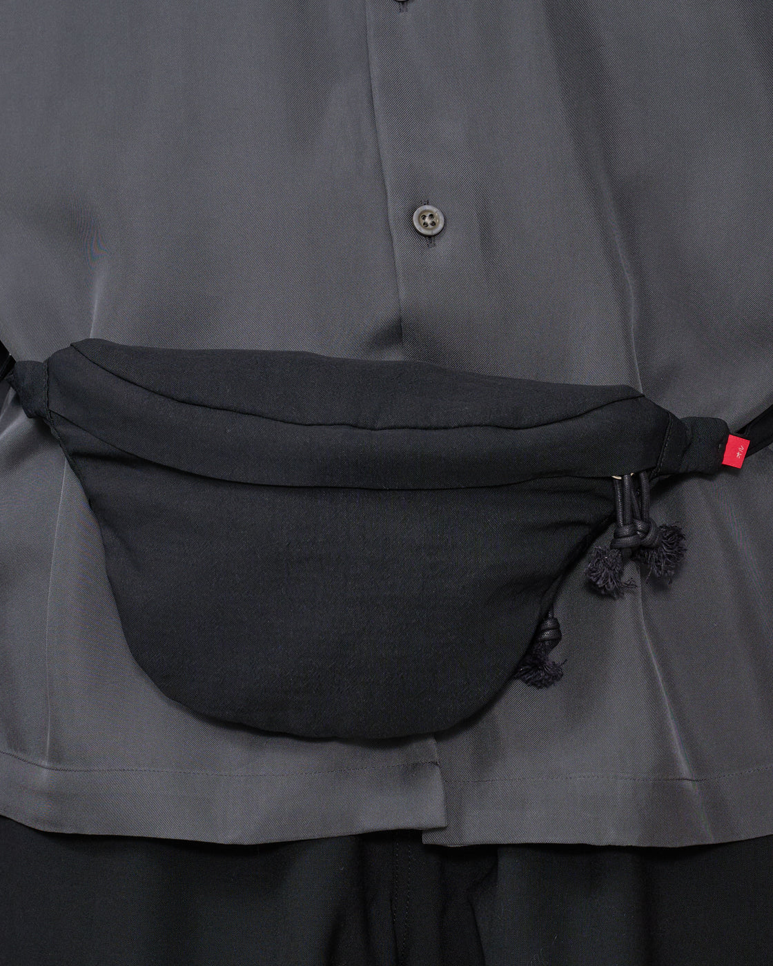 AL 提 Belt Bag, Black