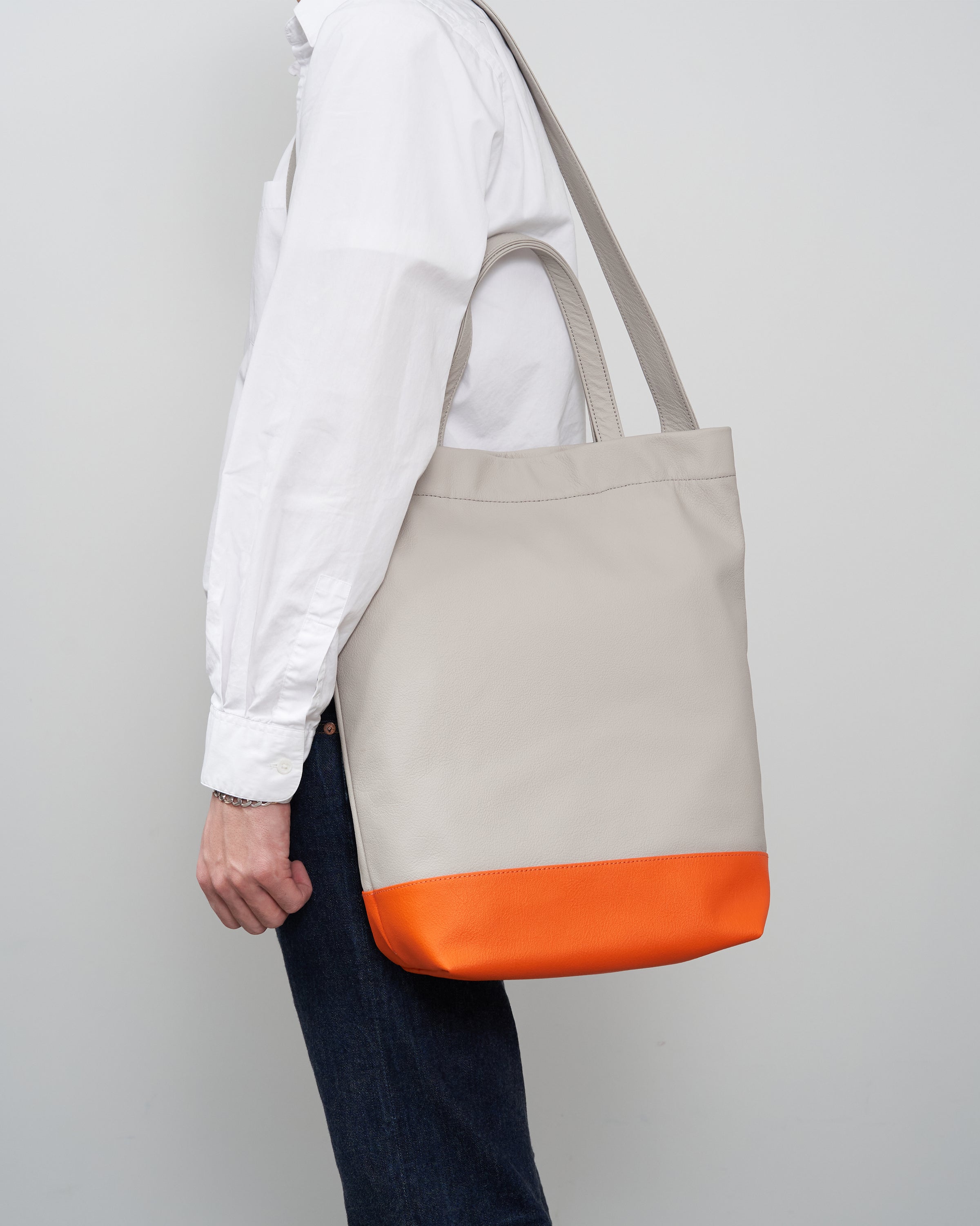 Anonymous BG-03 Leather Tote Bag, Gray