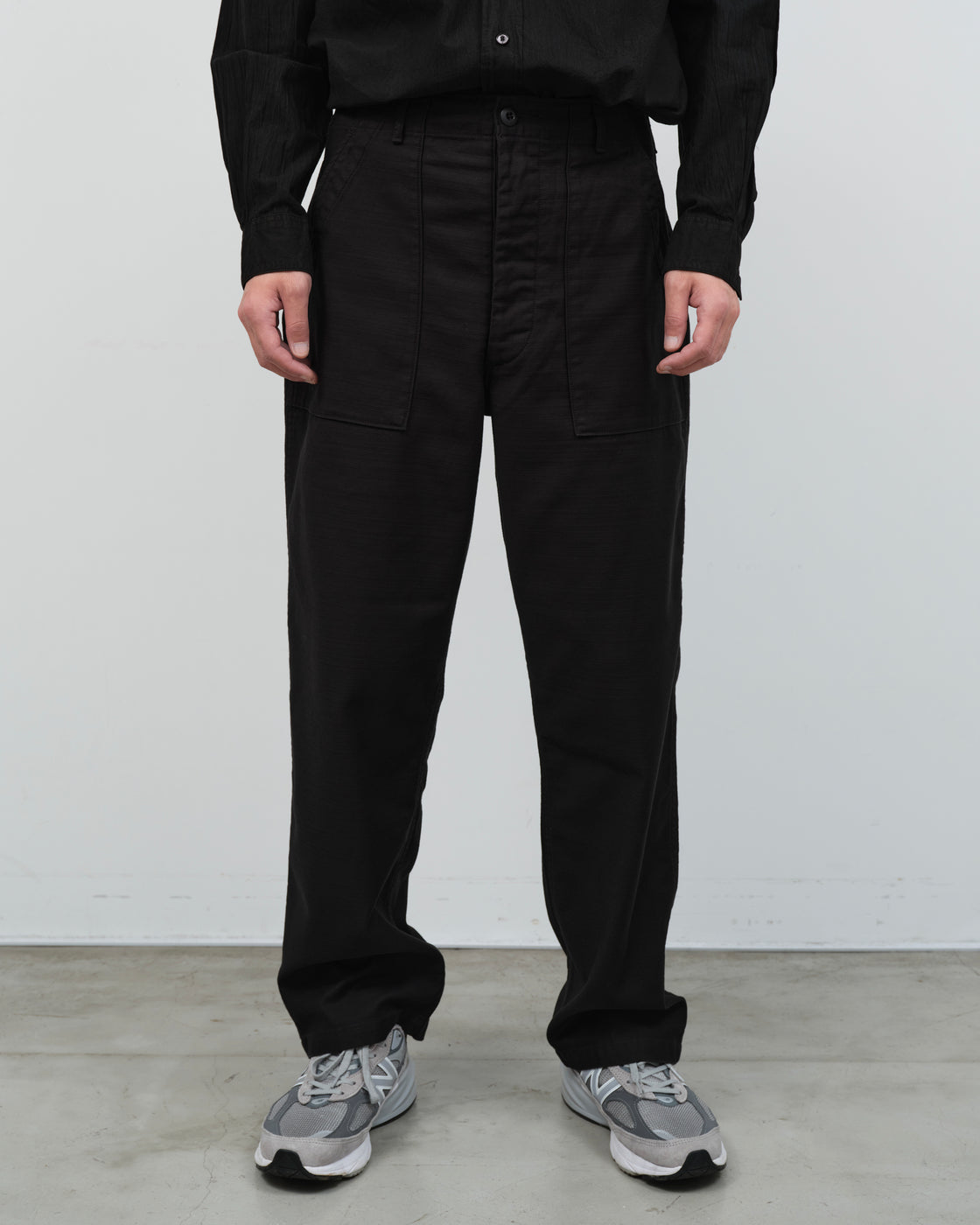 CIOTA Cotton Back Satin Baker Pants(Wide Tapared), Black