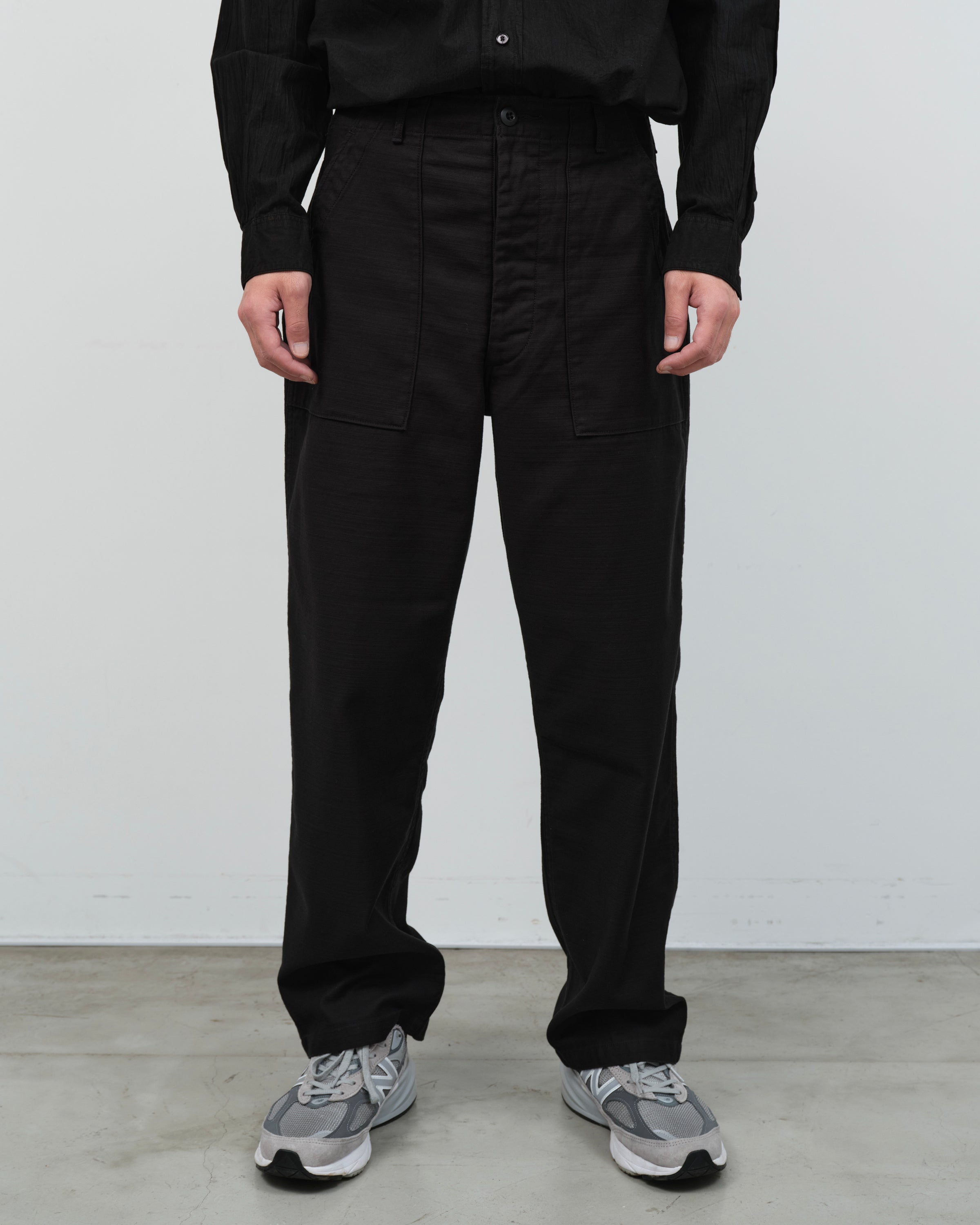 CIOTA Cotton Back Satin Baker Pants(Wide Tapared), Black