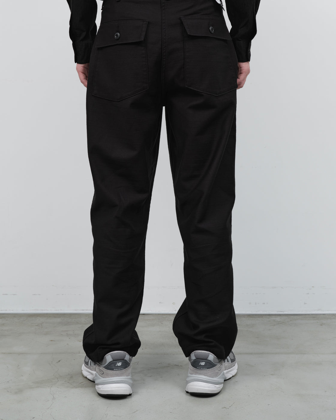 CIOTA Cotton Back Satin Baker Pants(Wide Tapared), Black