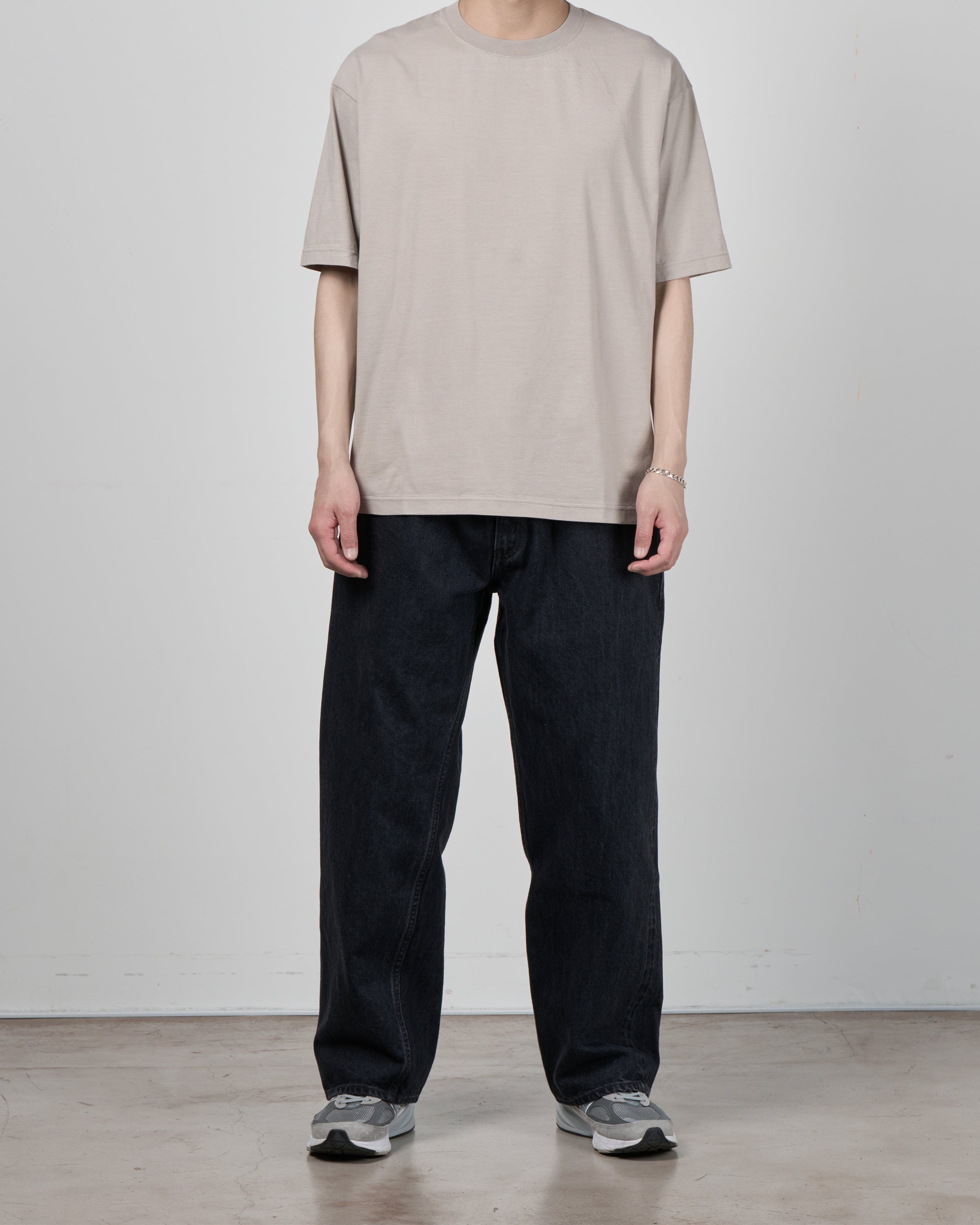 CIOTA Crewneck Short Sleeve T-Shirt, Light Grey