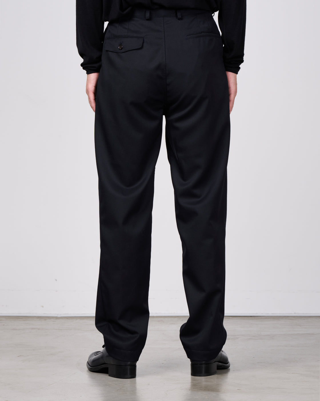 Dhal Wool Gaba Slim Pants, Navy