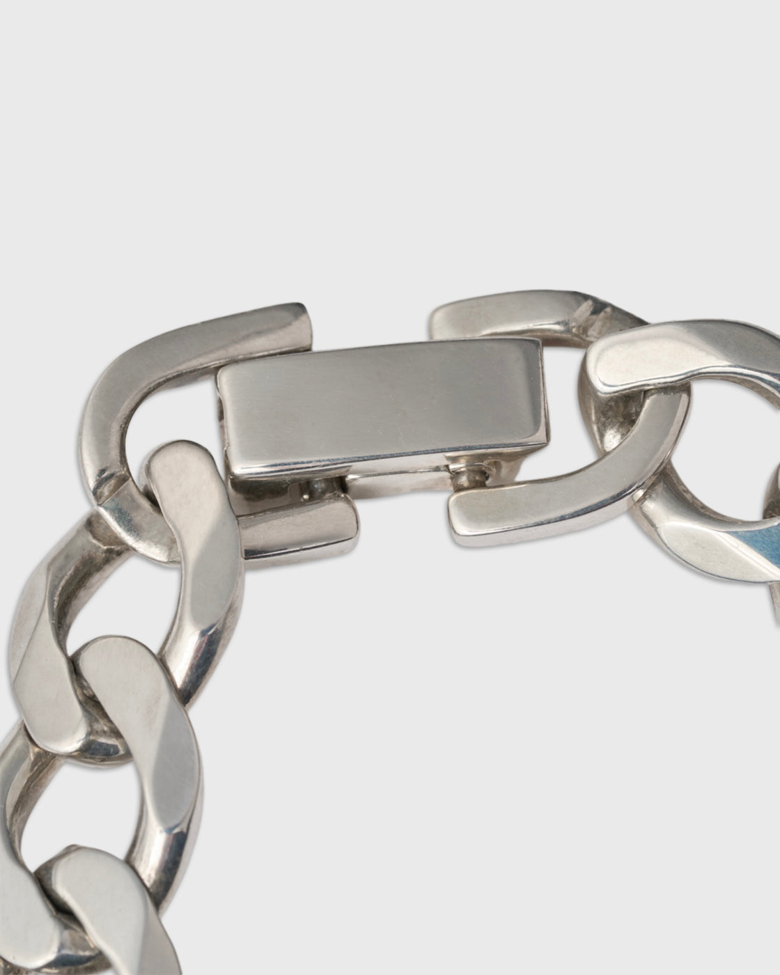 Garden of eden 22AW-036G Small Light Curb Chain Brace, Silver & 3Gold Links(18K)