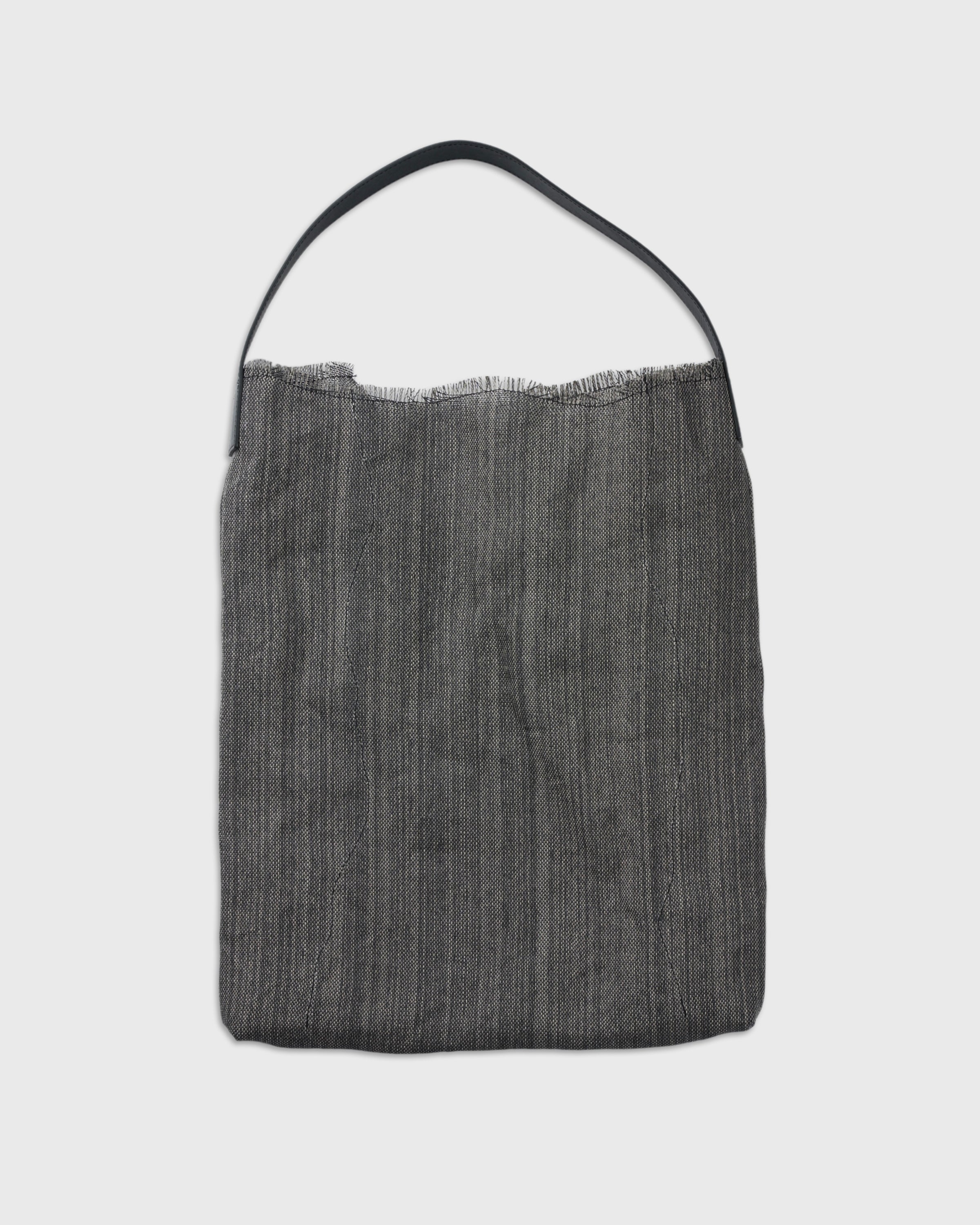 HAAL Primitive One Shoulder Bag Paper, Black