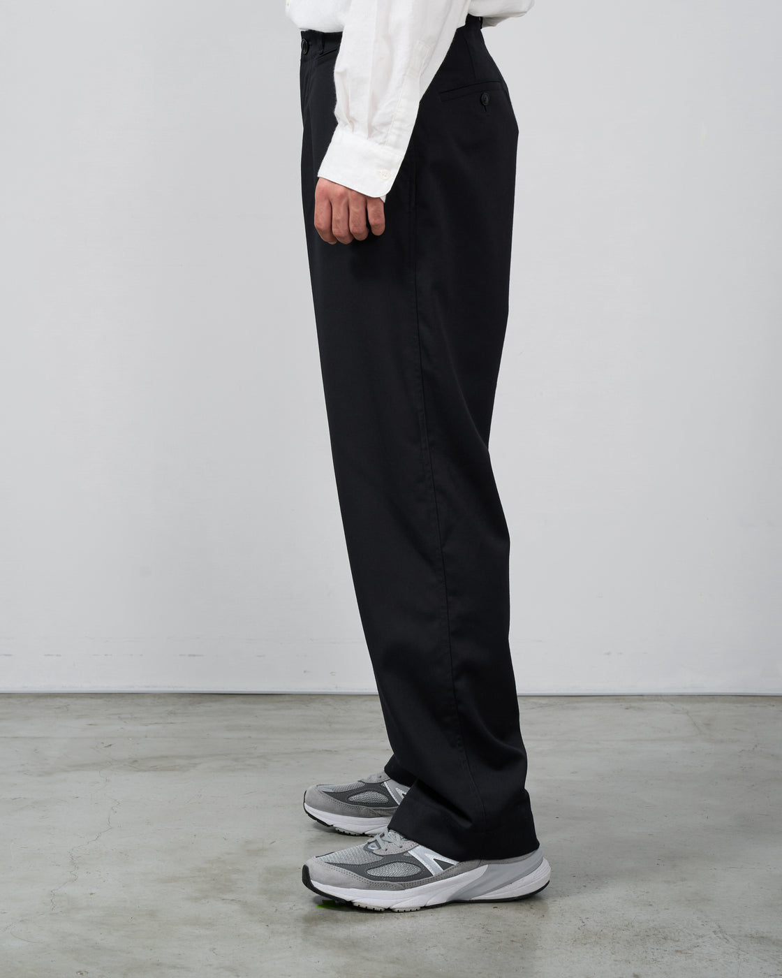 Dhal Wool Gaba Chino Pants, Black