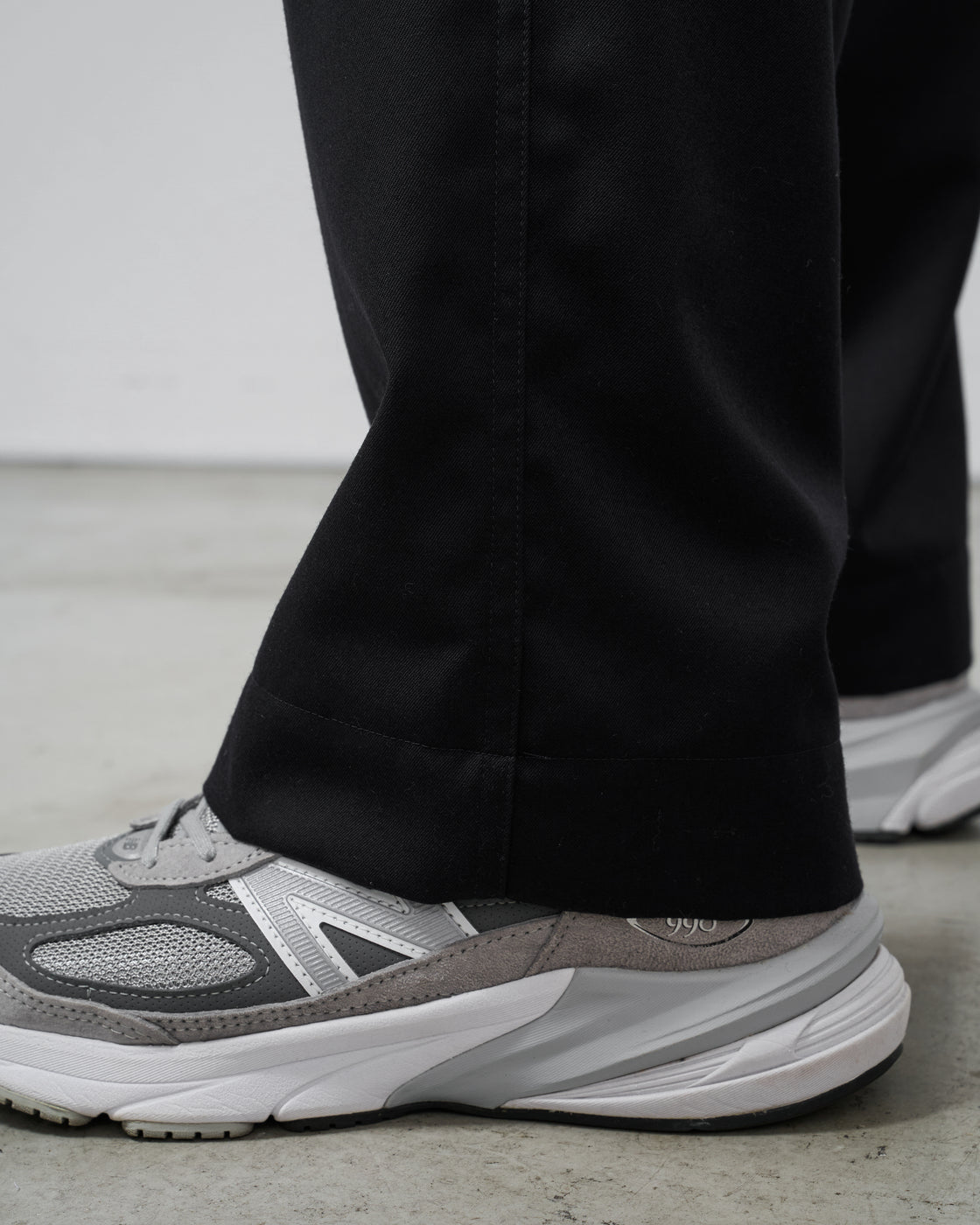 Dhal Wool Gaba Chino Pants, Black