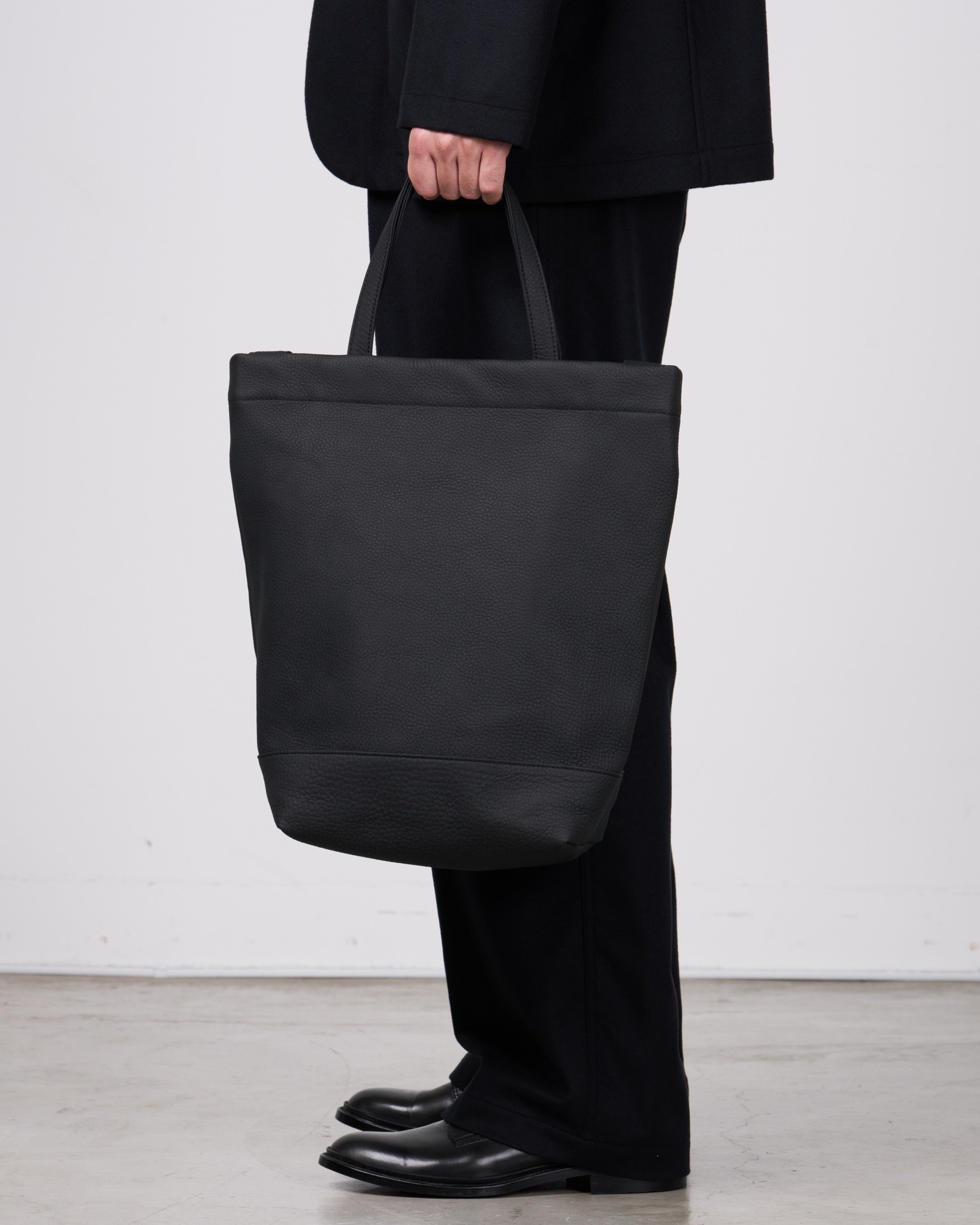 Anonymous BG-03 Leather Tote Bag, Black