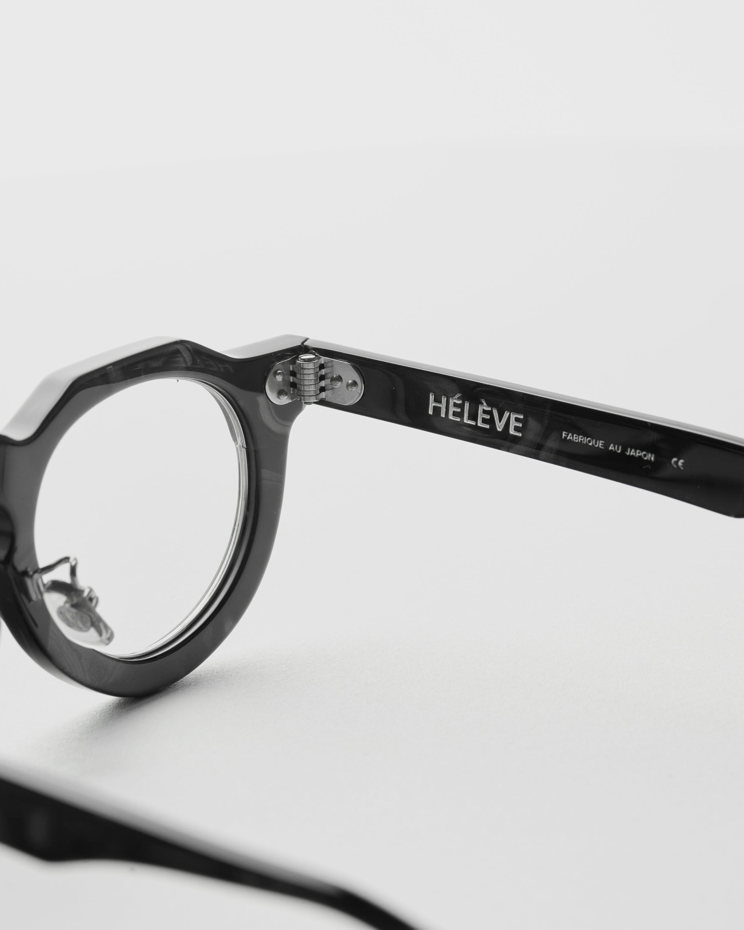 HÉLÈVE Jules Joffrin, 75018A01