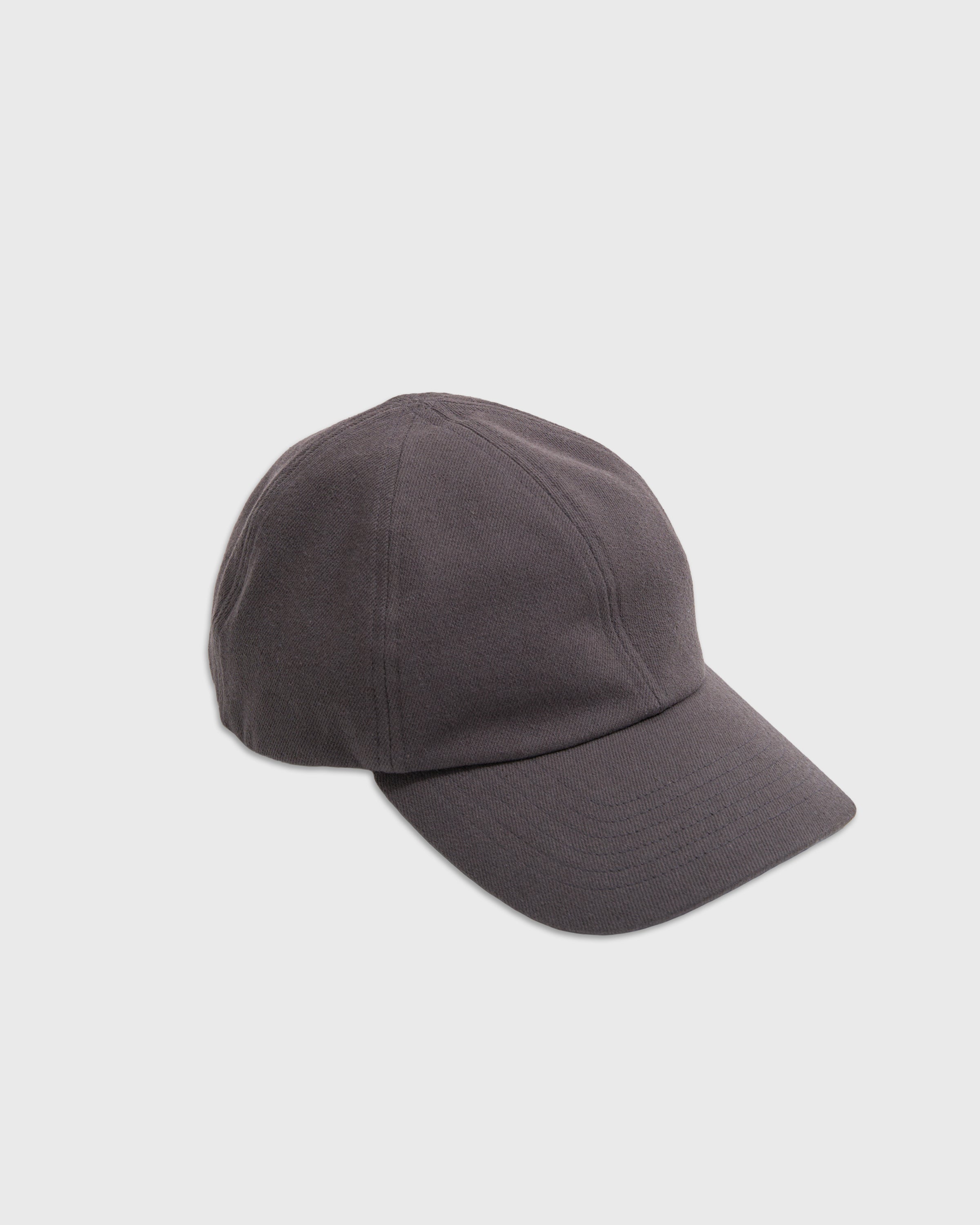 MATURE HA.MIL Cotton/Wool Trainer Cap, Grey