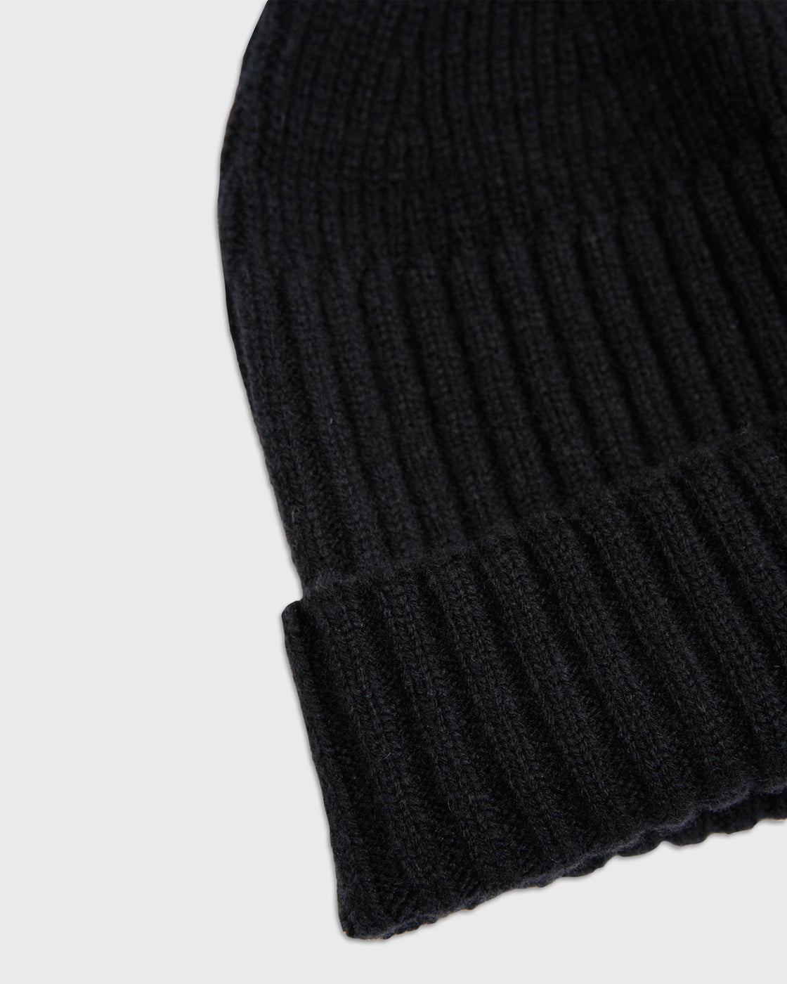 MATURE HA._MIL Long Rib Knit Cap, Black