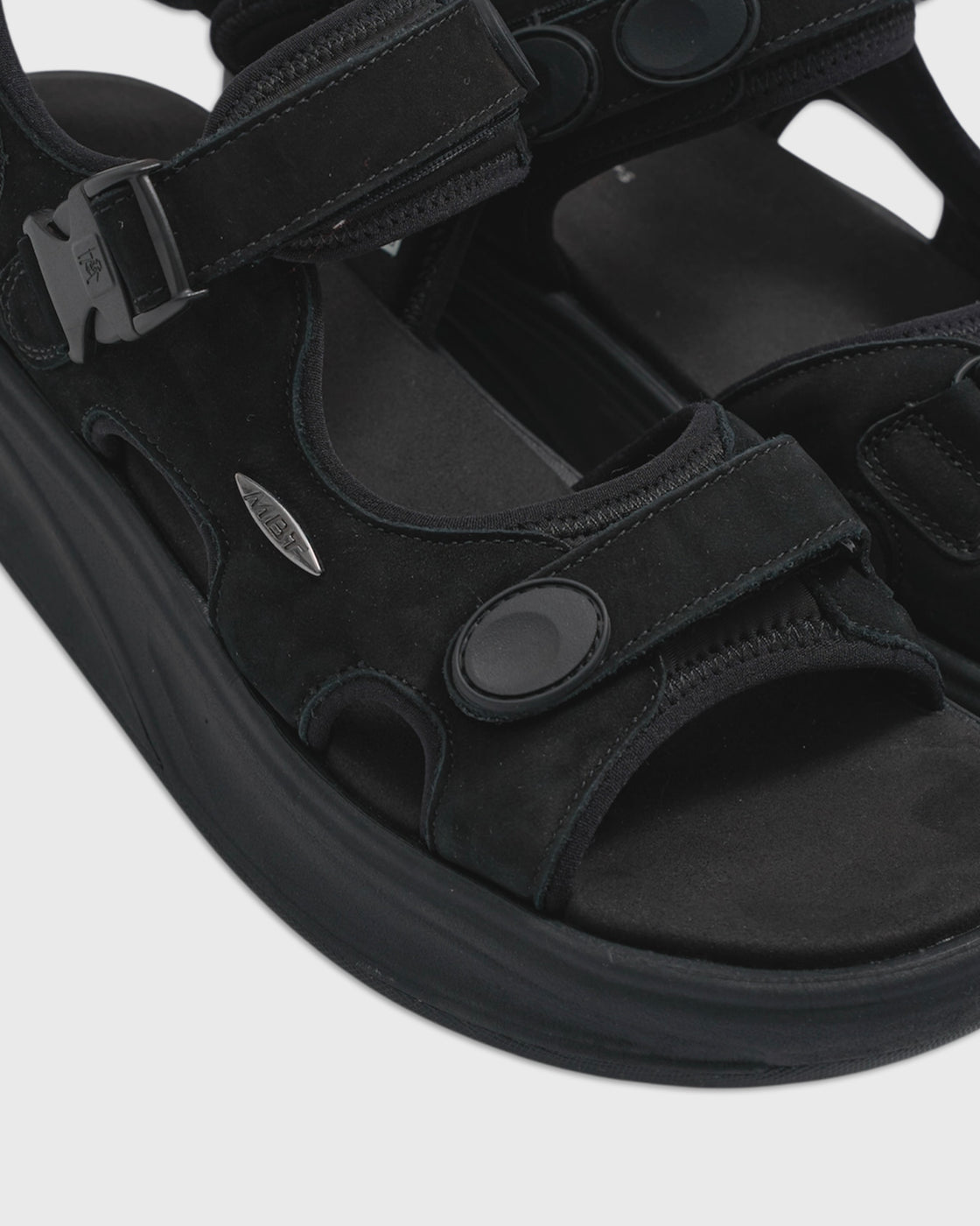 MBT KISUMU CLASSIC, Black