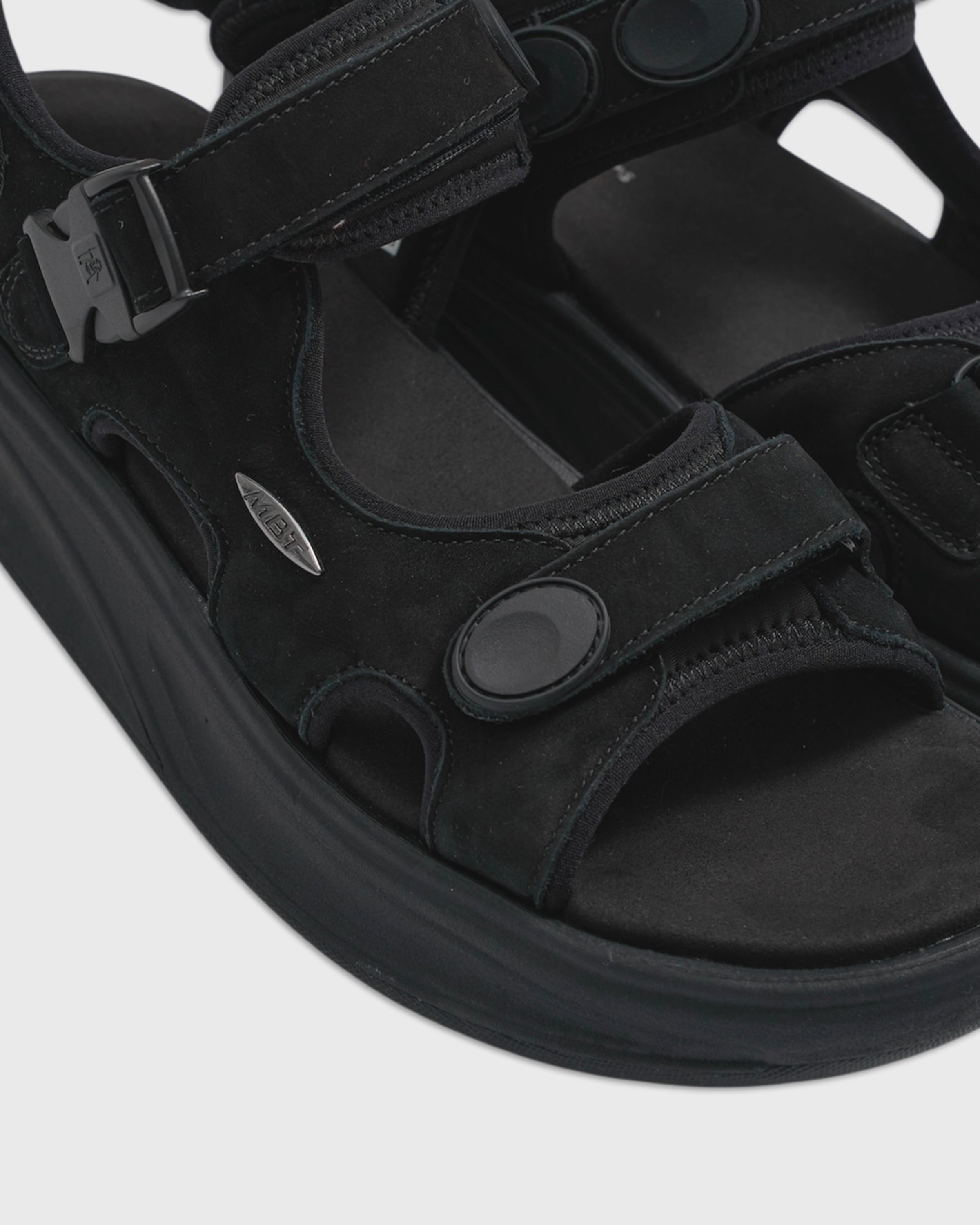 MBT KISUMU CLASSIC, Black