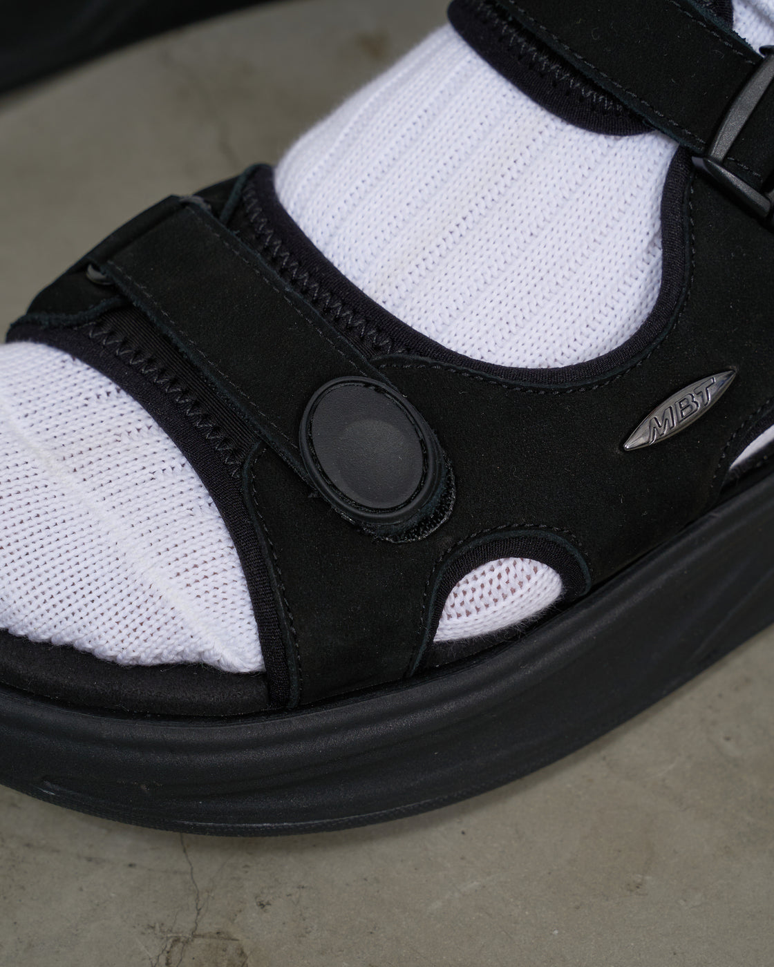 MBT KISUMU CLASSIC, Black