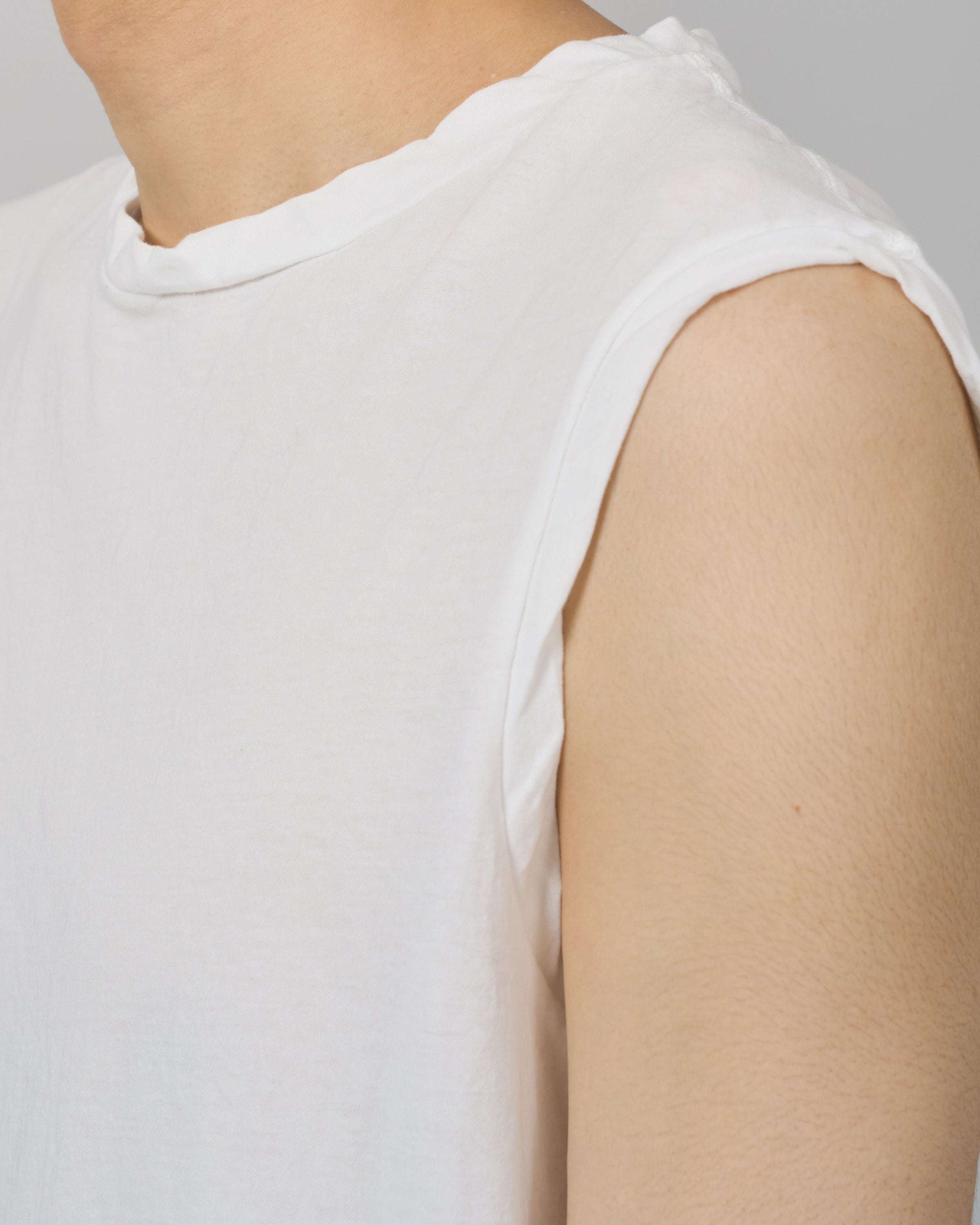 1027 25SS Cutsew No Sleeve, White