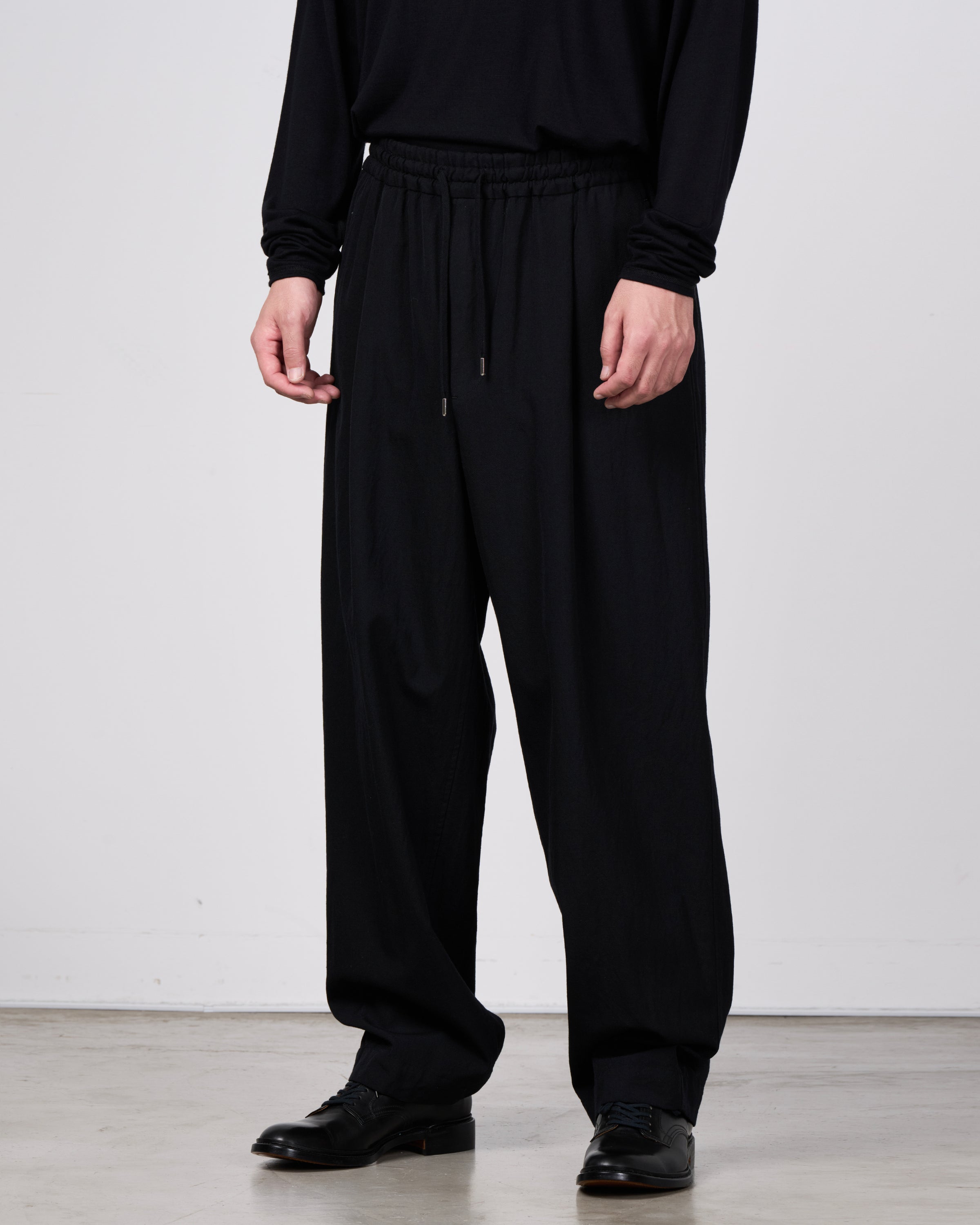 TOHNAI Wool Silk Gabardine Relaxed Trousers, Black