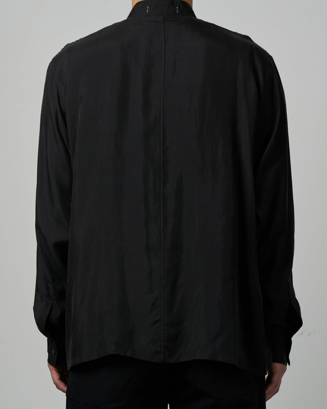 TOHNAI Brushed Silk Twill Band Collar Shirt, Black – Keylime Tokyo
