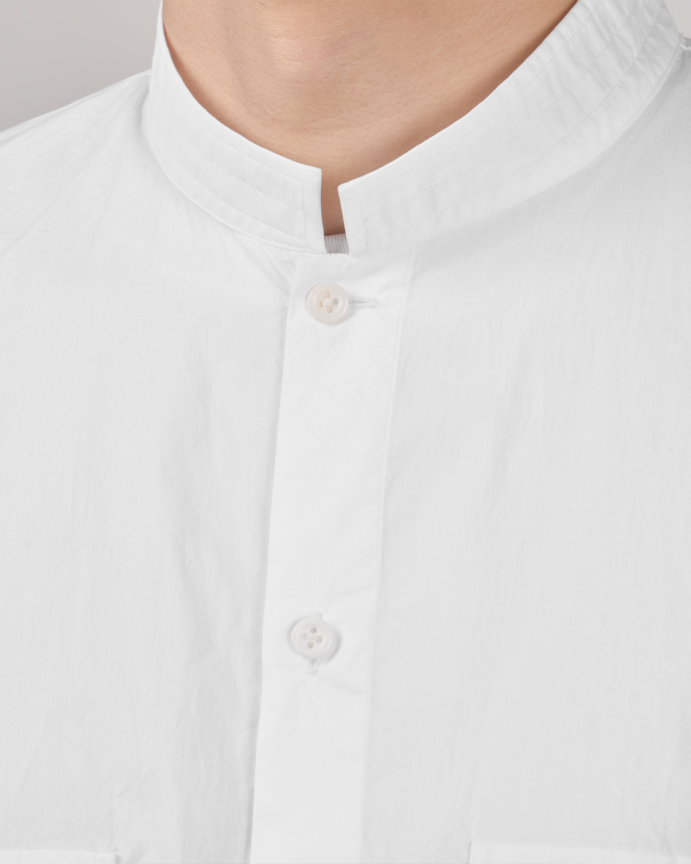 TOHNAI Band Collar Shirt, White