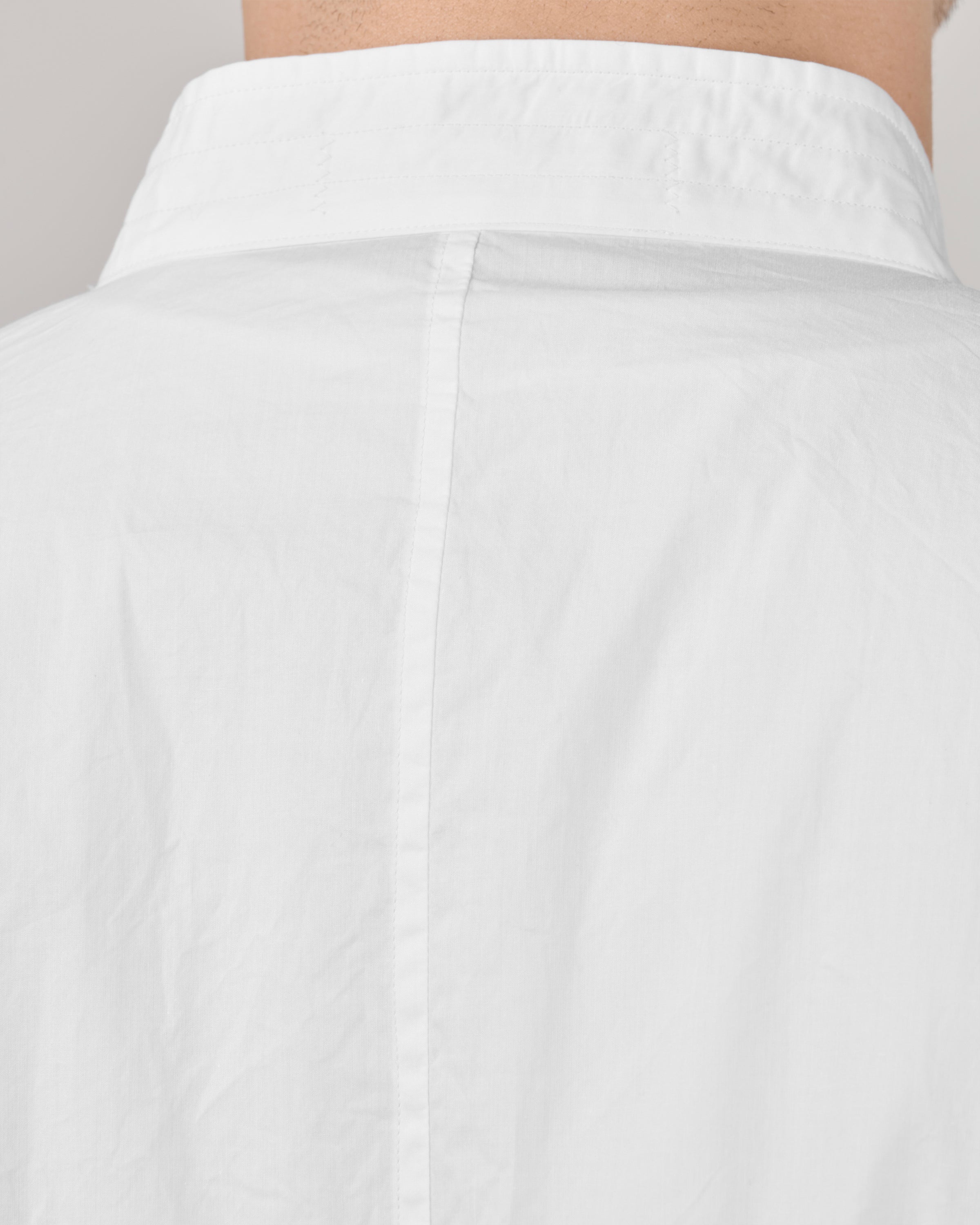 TOHNAI Band Collar Shirt, White