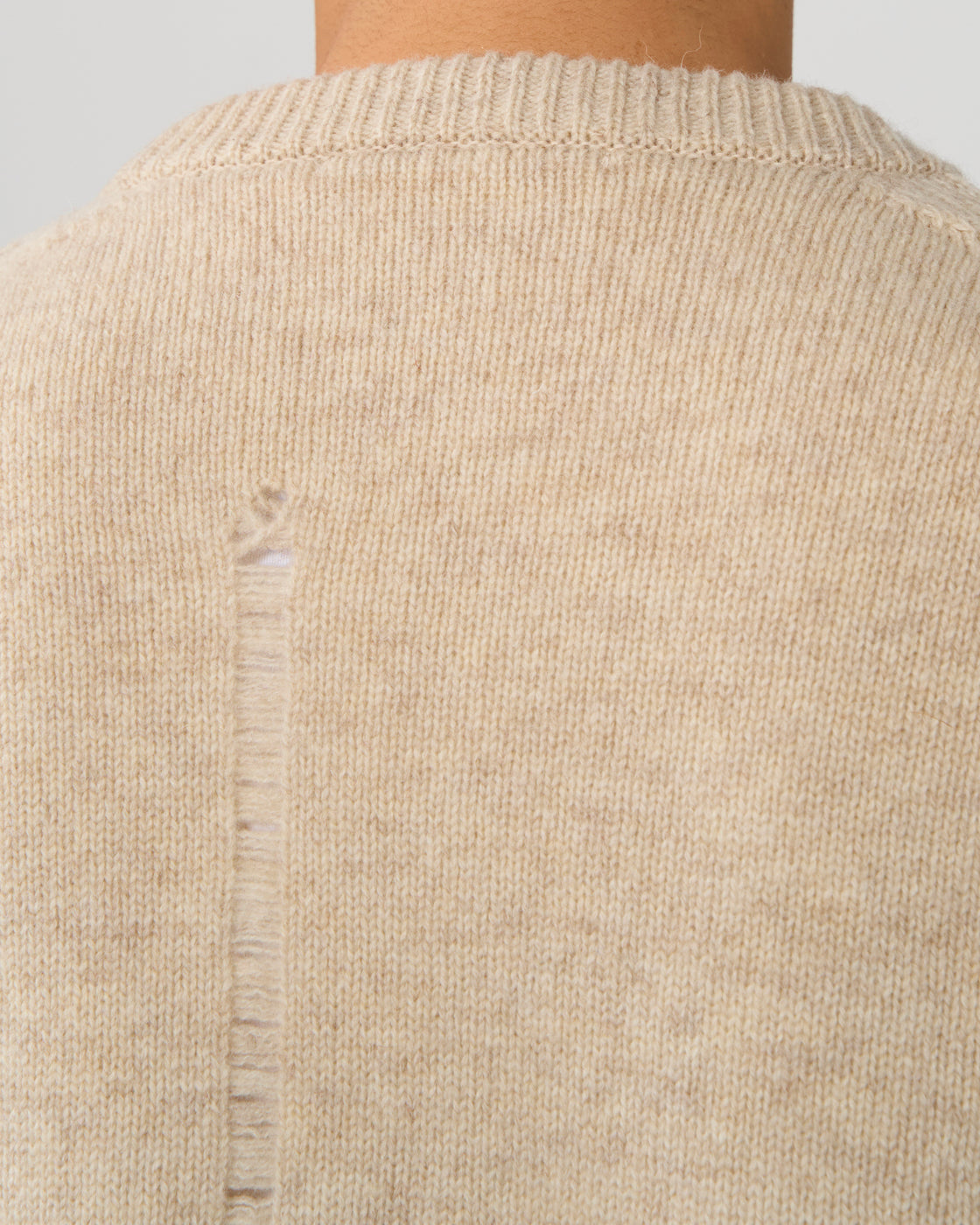 TOHNAI Chunky Crew Neck Knit, Ivory