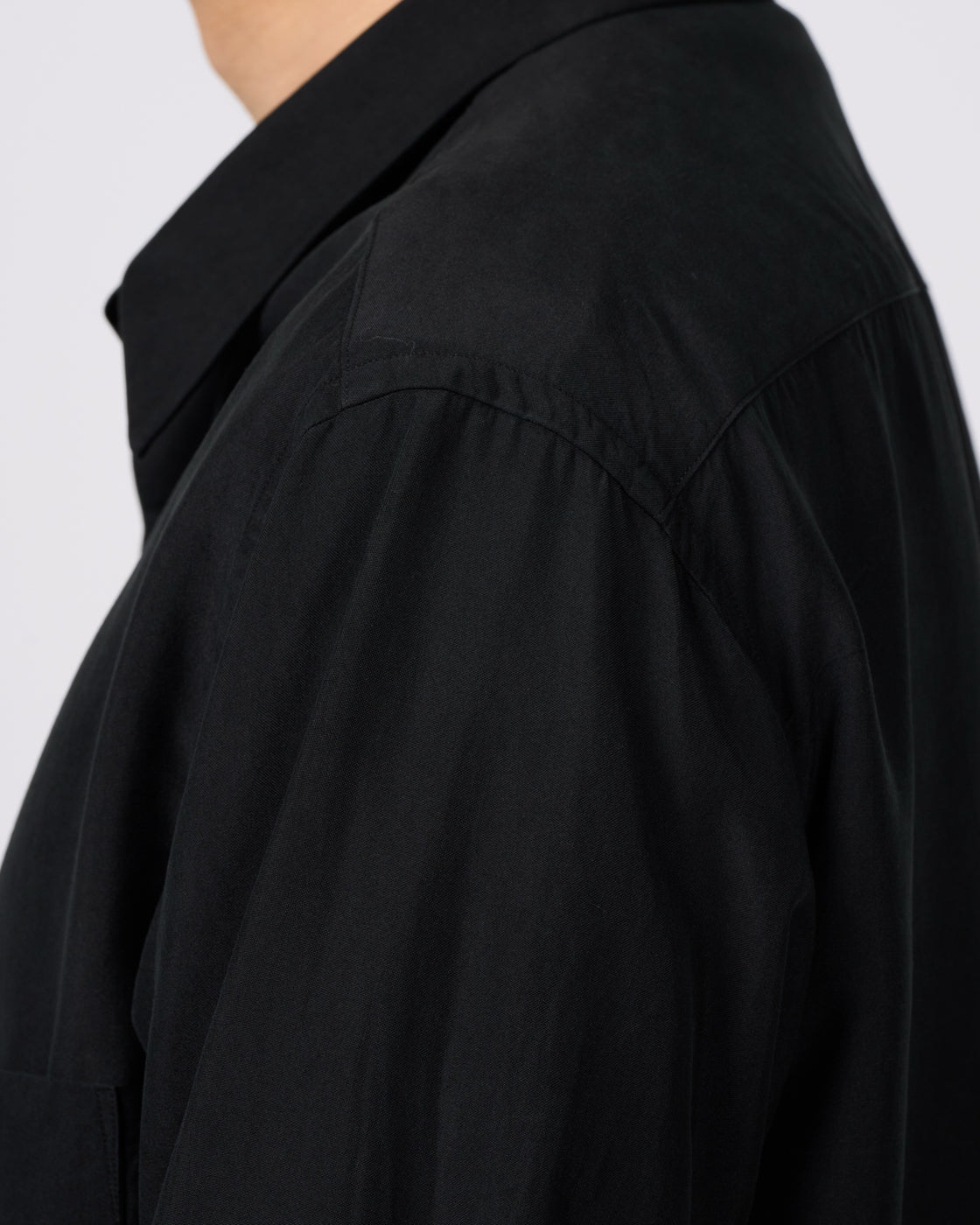 TOHNAI Tough Silk Poplin Regular Collar Shirt, Black