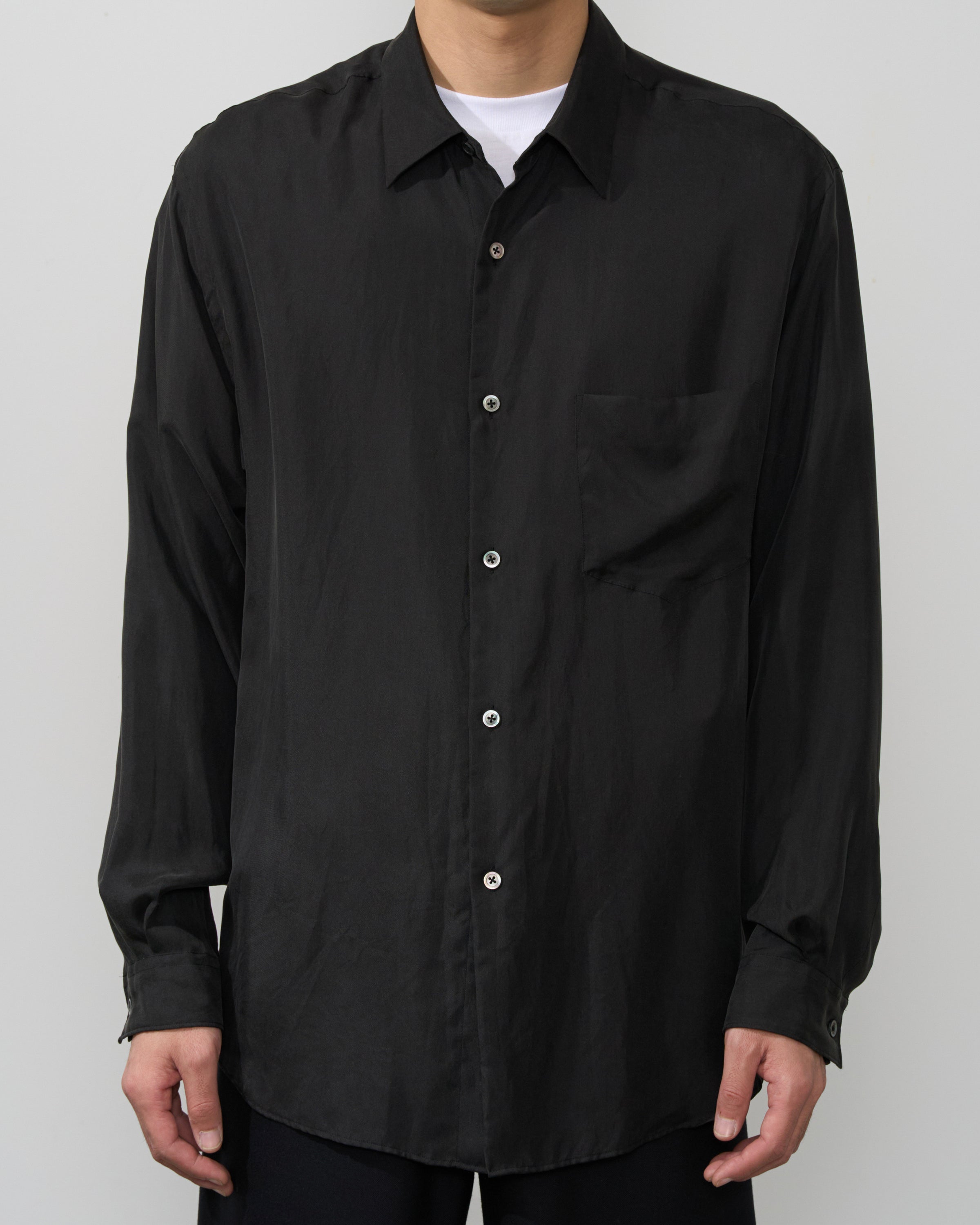 TOHNAI Washed Silk Regular Collar Shirt, Black