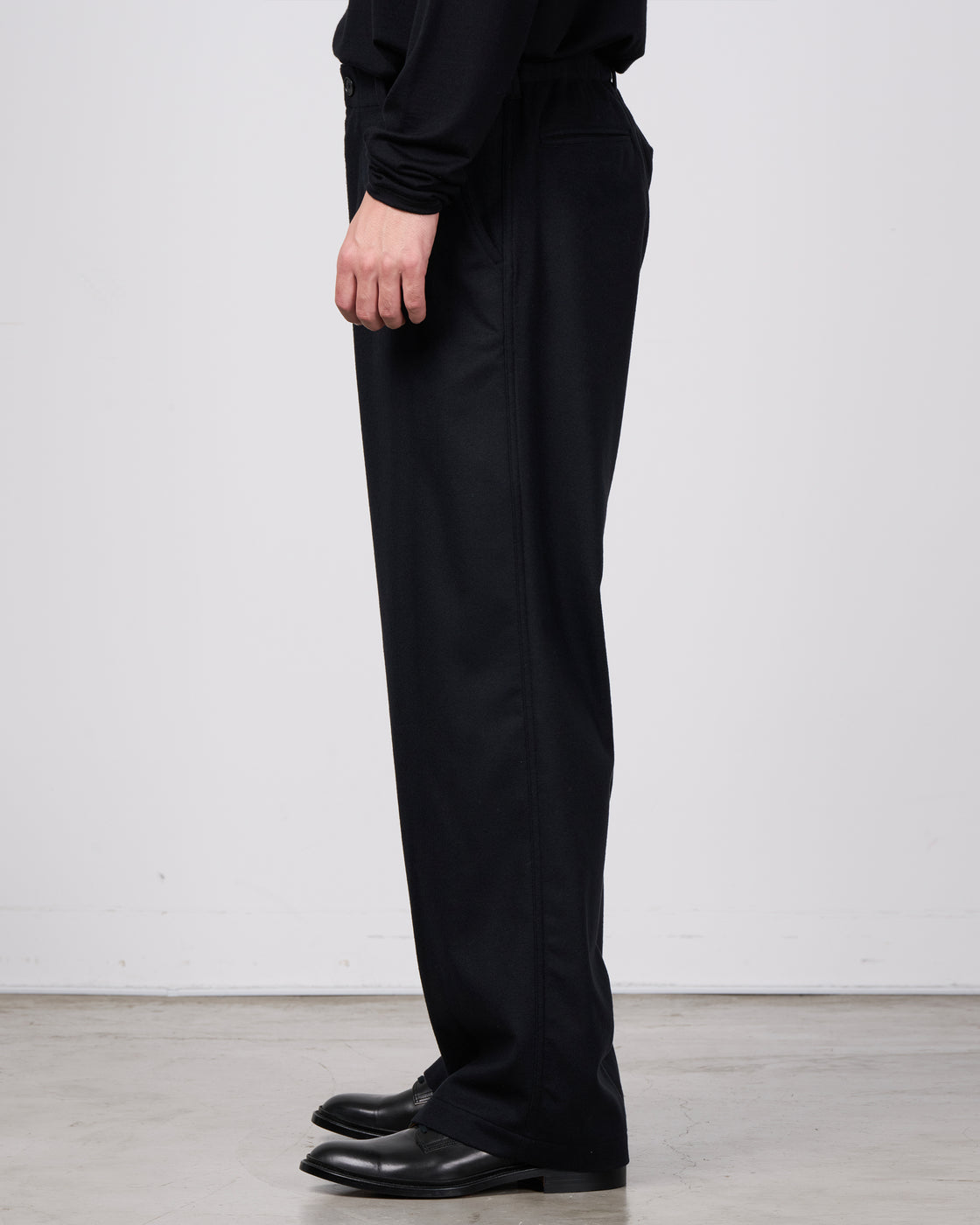holk Kang M-45 Chino Pants(Lamb Short Beaver), Black