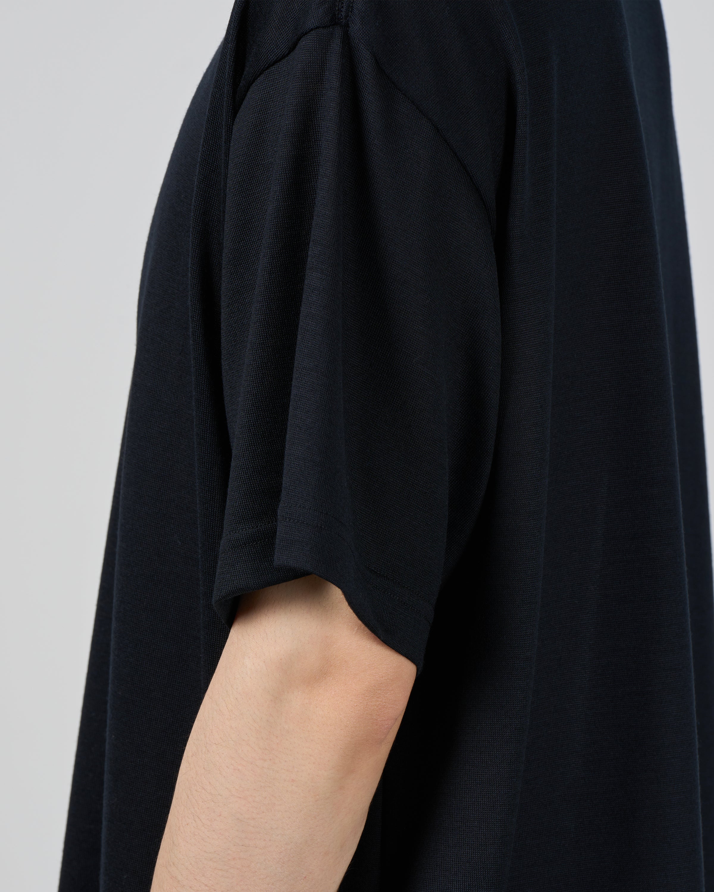 holk Exclusive Wool T-shirt, Black
