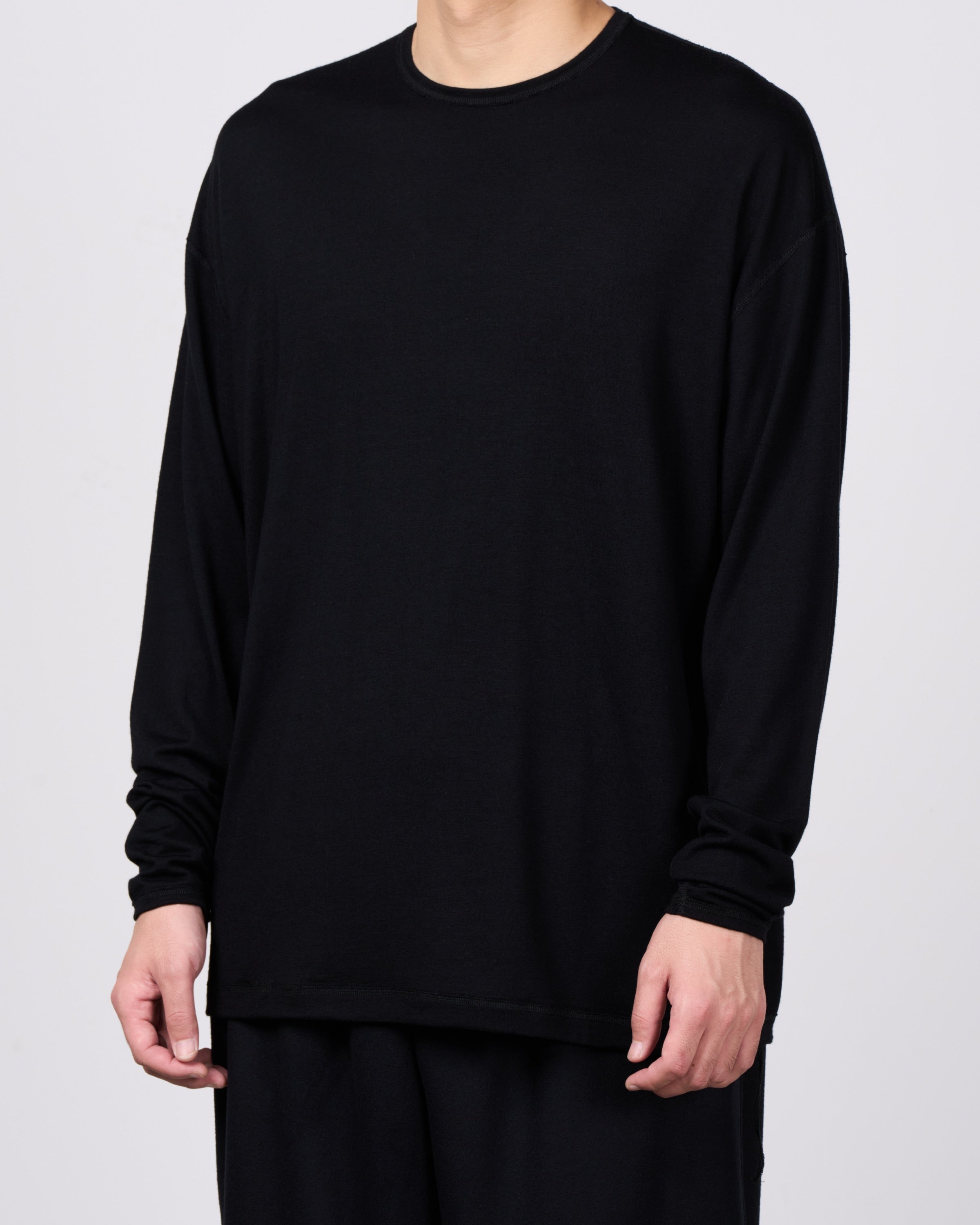 holk Wool Long Sleeve Tee, Black