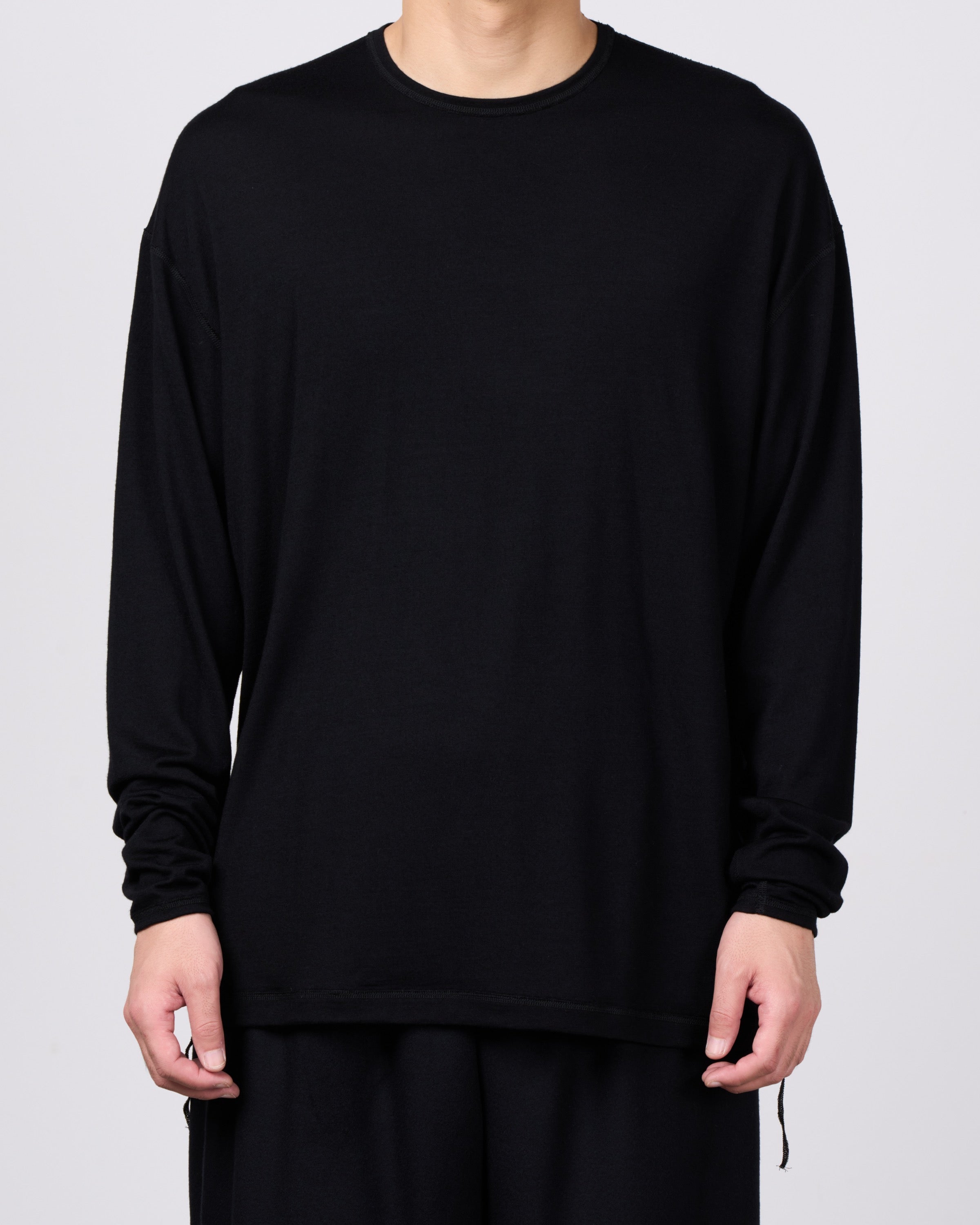 holk Wool Long Sleeve Tee, Black