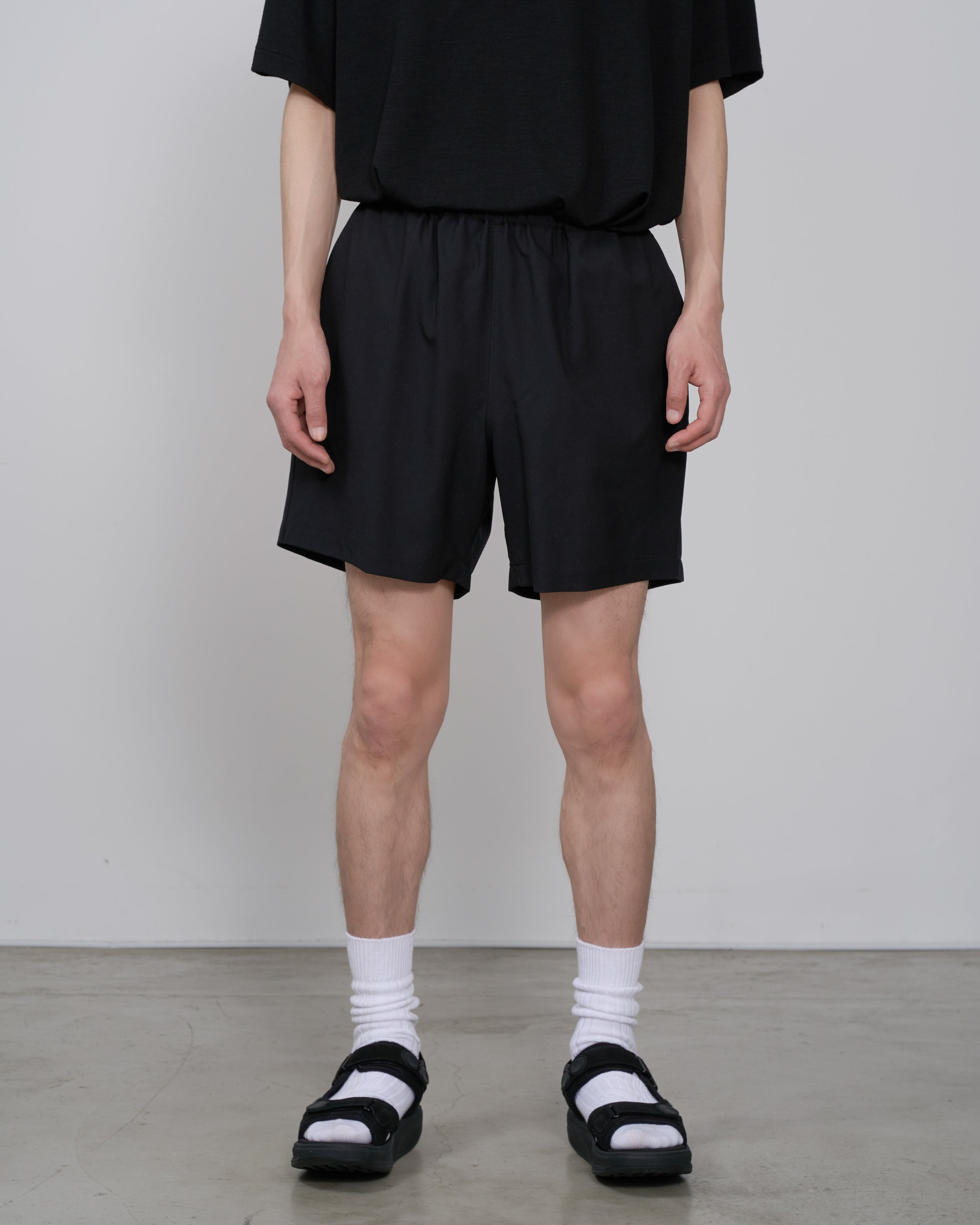 holk Kang Fu Shorts, Black