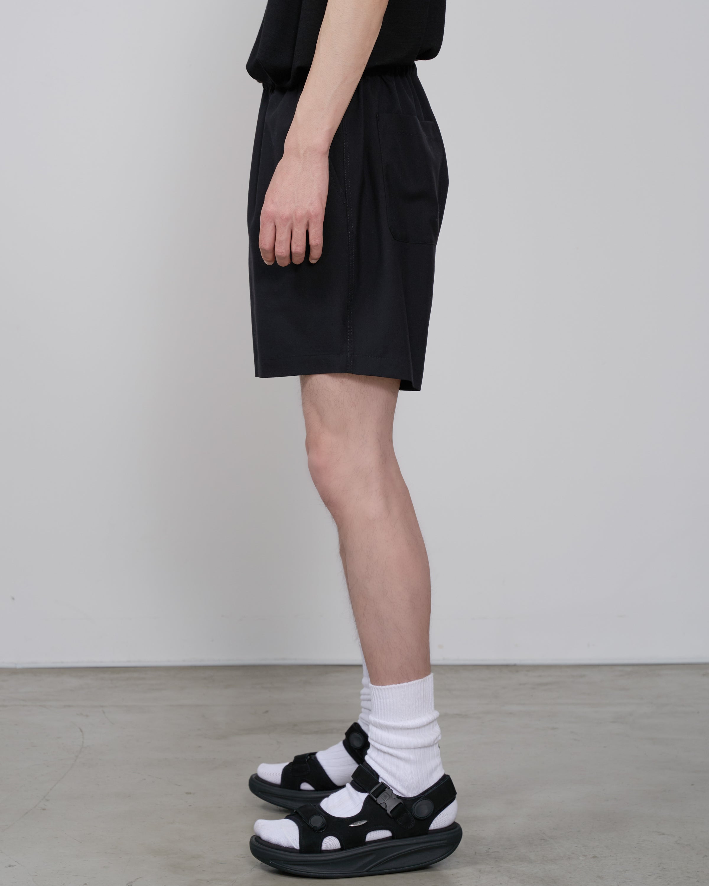 holk Kang Fu Shorts, Black