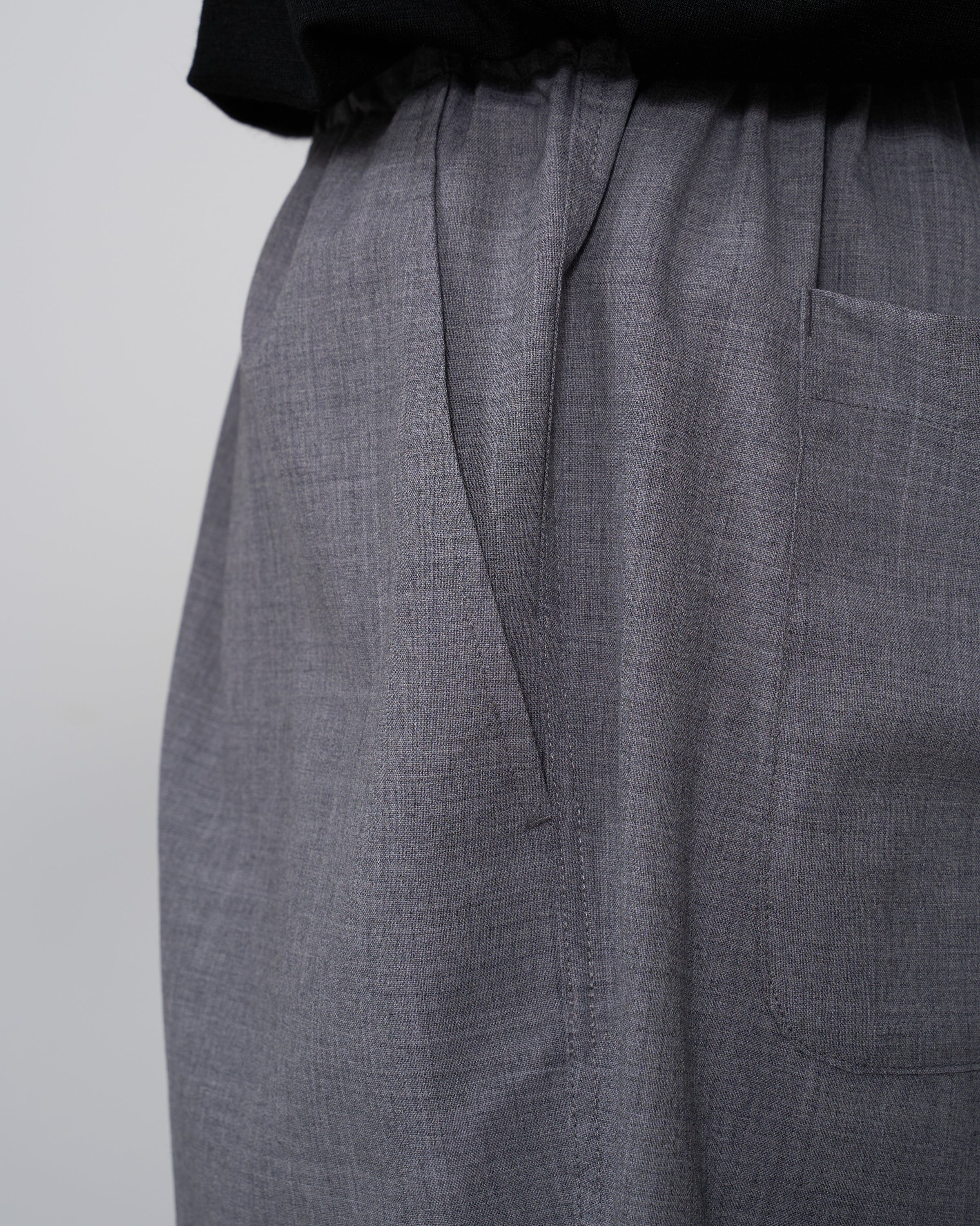 holk Kang Fu Shorts, Grey